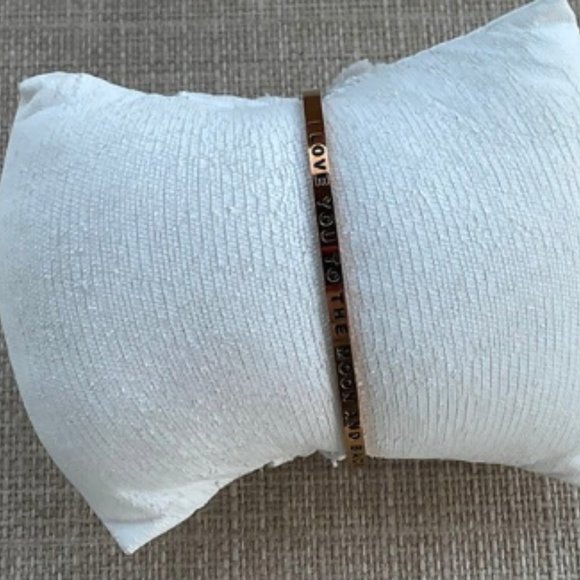 Valentine's Day Mantraband Bracelet Gold Tone "I love You To The Moon and Back" - Picture 11 of 12